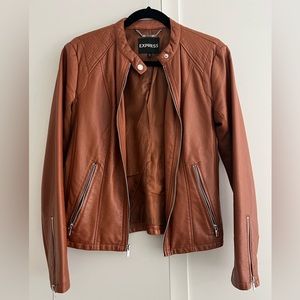 Express (p)leather jacket in saddle/tan color